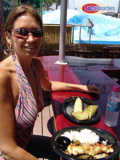 The Wave House in Mission Beach - A great place for Sunday Brunch, Lunch or Dinner at Belmont Park in Mission Beach. 